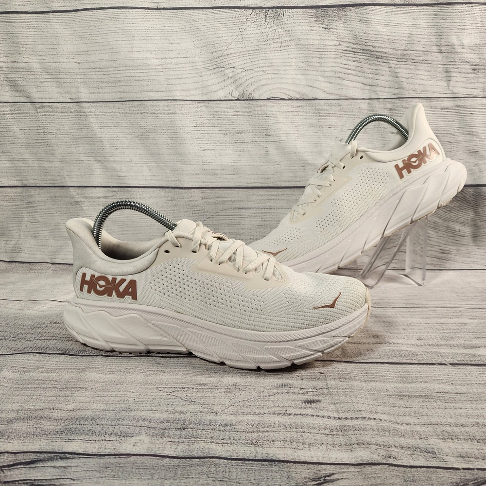 Hoka Arahi 7 Women's Size 9.5 B Running Shoes White Rose Gold Trainers Sneaker